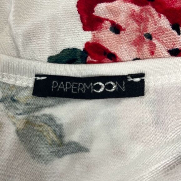 Papermoon Red White Floral Sleeveless Smocked Neck Top 3X Plus Stretch NWOT - Picture 6 of 9